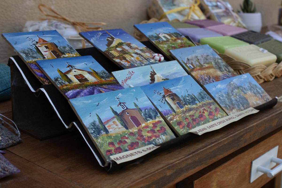 Magnets de Provence peints à la main